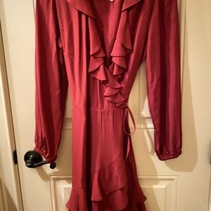 Red wrap dress, long sleeves and nice ruffles